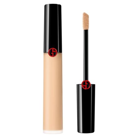 Armani Power Fabric Concealer Corrector líquido corrige imperfecciones y ojeras para acabado mate natural de larga duración