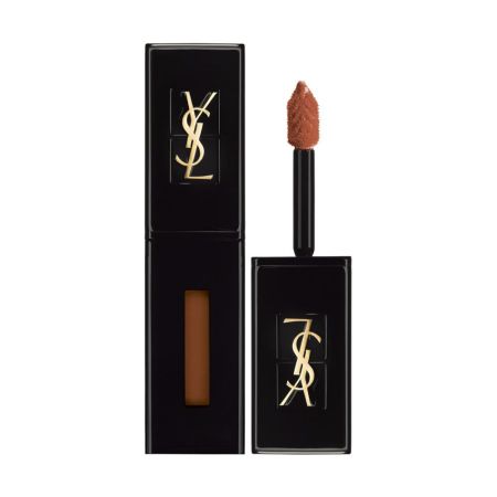 Yves Saint Laurent Vernis À Lèvres Vinyl Cream Brillo de labios de textura crema y alta pigmentación ofrece efecto vinilo de color intenso