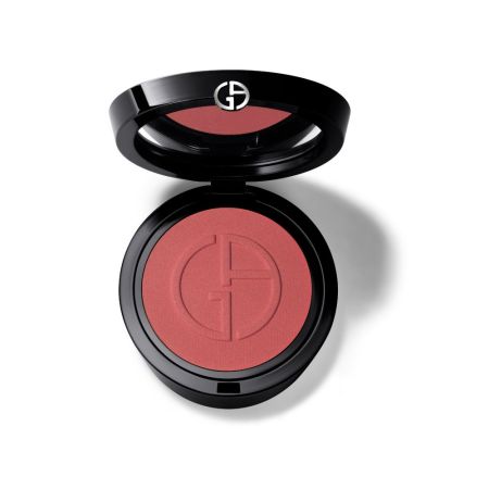 Armani Luminous Silk Glow Blush Colorete en polvo luminoso para cabado sutilmente luminoso junto a su textura sedosa